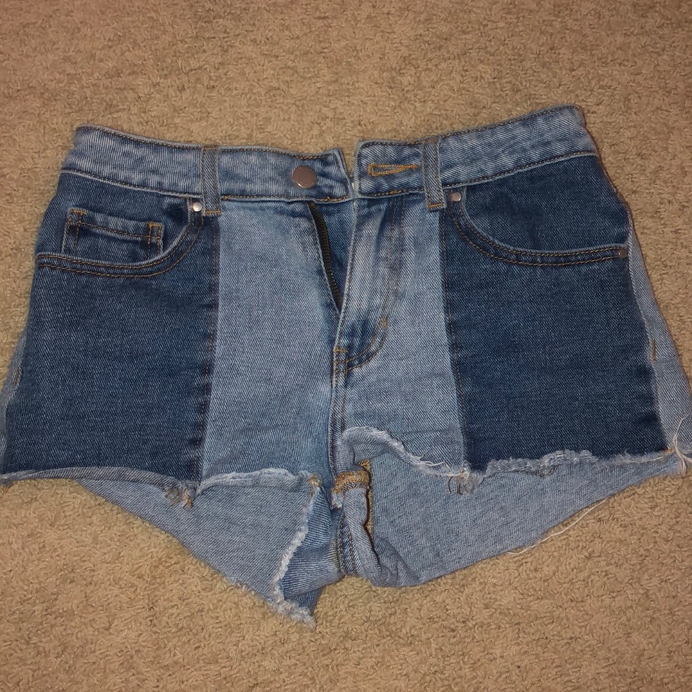 Bullhead Denim High Rise Patchwork Mom Short